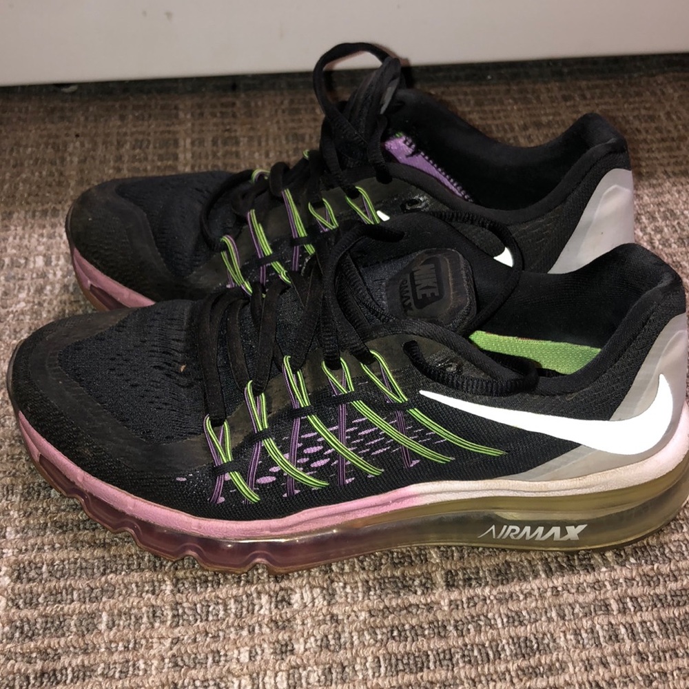 Women’s Nike air max